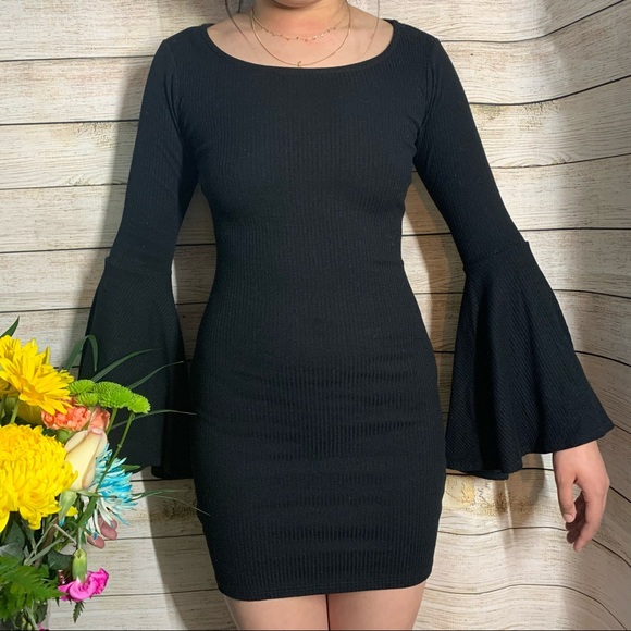 Ooyoo Bell Sleeve Dress - Picture 4 of 10